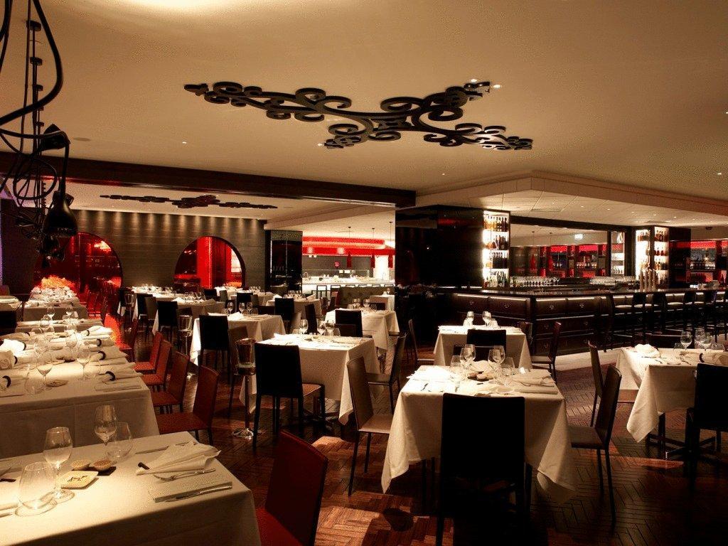 The Star Grand Hotel And Residences Sydney Restaurant foto Interior of the restaurant