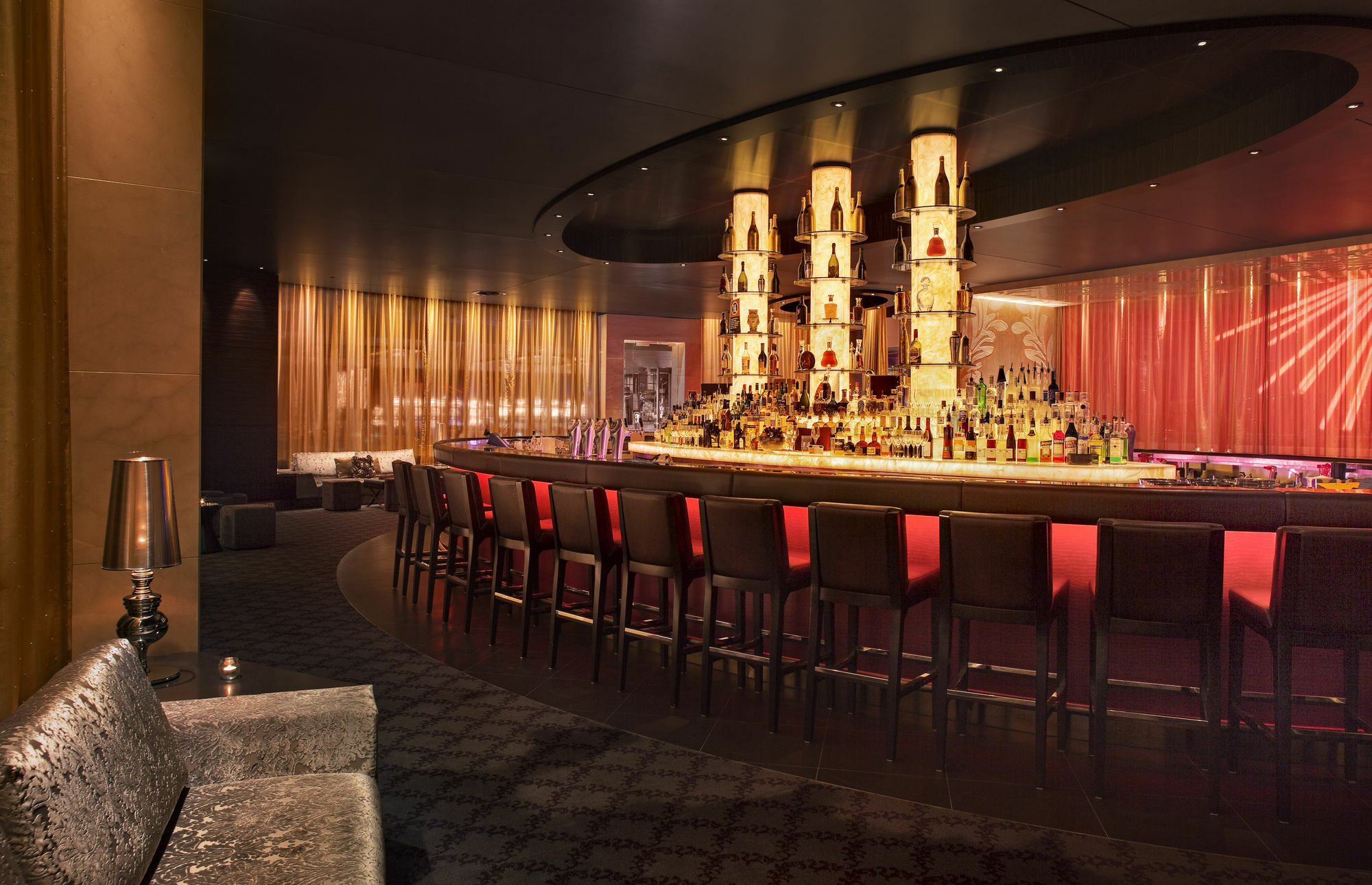 The Star Grand Hotel And Residences Sydney Exterior foto The bar at the Mandarin Oriental, London