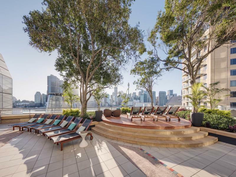 The Star Grand Hotel And Residences Sydney Exterior foto The rooftop garden